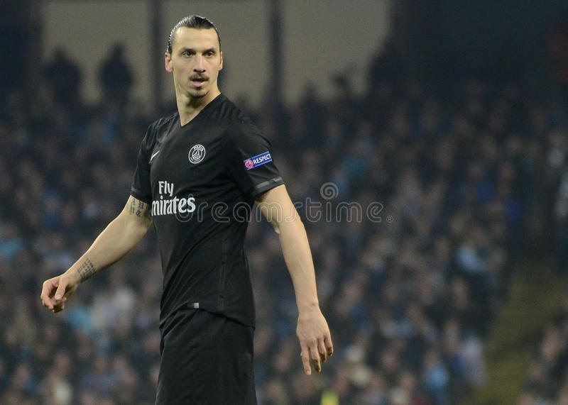 梅內(nèi)：伊布是天生的領(lǐng)袖，大家都愿意聽他的